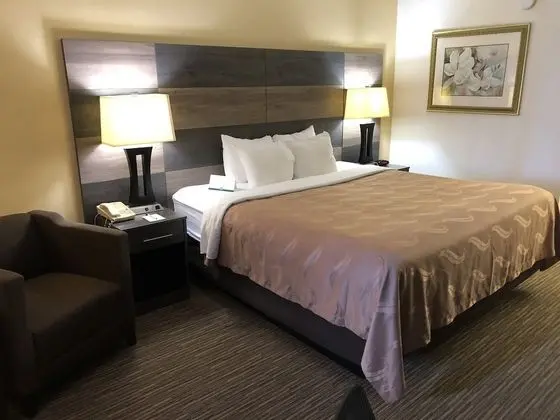 Standard Oda, 1 En Büyük (King) Boy Yatak, Sigara İçilebilir