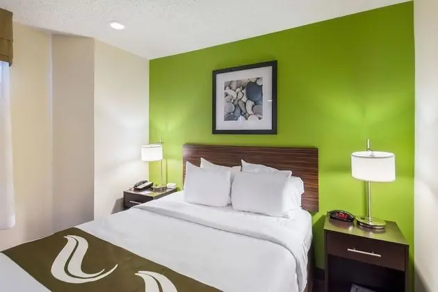 Süit, 1 En Büyük (King) Boy Yatak ve Çekyat, Sigara İçilmez