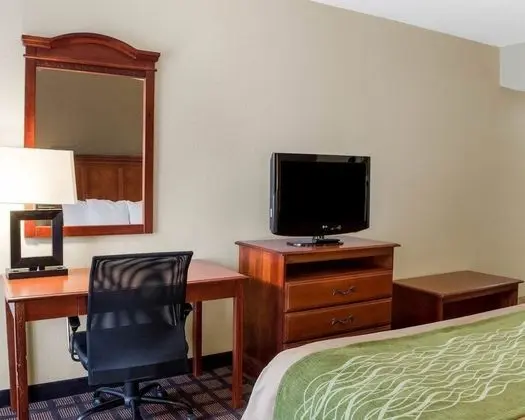 Oda, 1 En Büyük (King) Boy Yatak, Engellilere Uygun, Sigara İçilmez