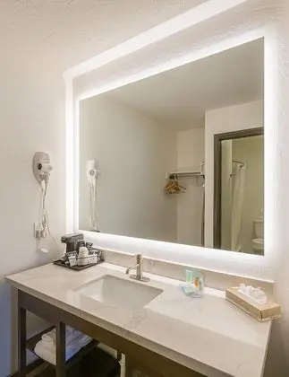 Comfort Tek Büyük Yataklı Oda, 2 Büyük (Queen) Boy Yatak, Sigara İçilmez