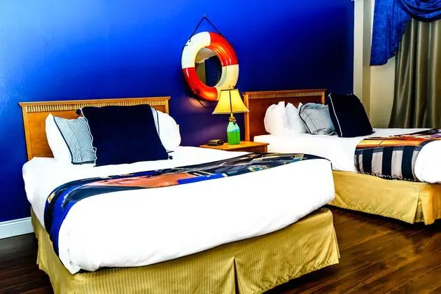 Çift ​​kişilik Two Queen Beds