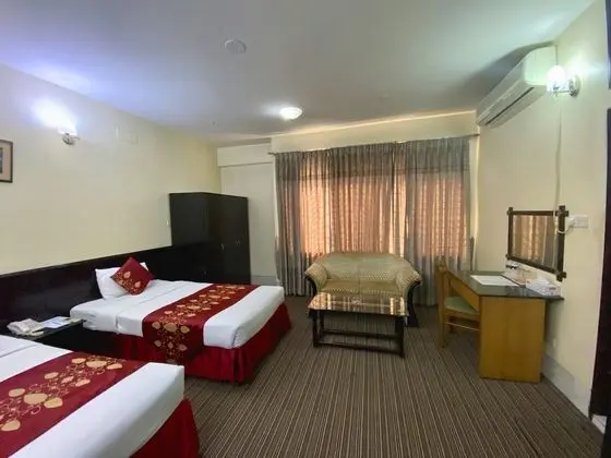 Deluxe Üç Kişilik Oda