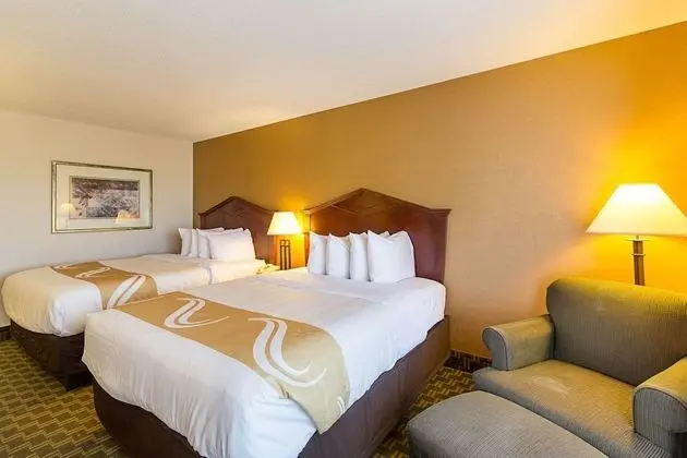 Standard Oda, 2 Büyük (Queen) Boy Yatak, Sigara İçilmez, Zemin Kat