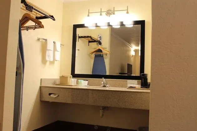 Premium King Room