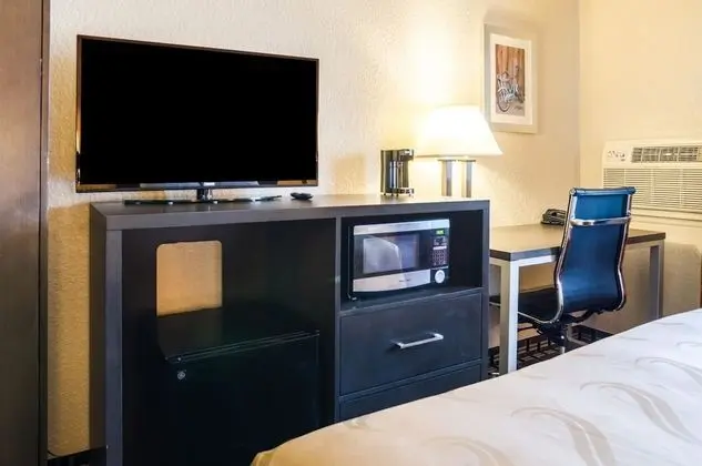 Standard Oda, 1 Büyük (Queen) Boy Yatak, Sigara İçilmez