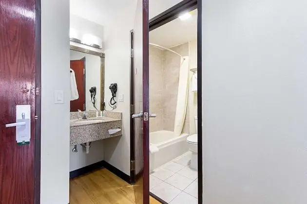 Standard Oda, 2 Büyük (Queen) Boy Yatak, Sigara İçilmez