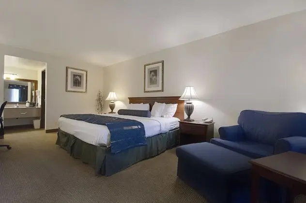 Oda, 1 En Büyük (King) Boy Yatak, Engellilere Uygun, Sigara İçilmez