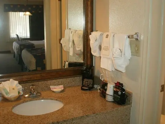 Standard Oda, 2 Büyük (Queen) Boy Yatak, Sigara İçilmez