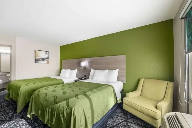 Tek Büyük Yataklı Oda, 2 Çift Kişilik Yatak, Sigara İçilebilir (Interior Corridor)