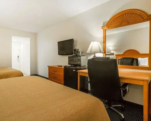 Standard Oda, 2 Büyük (Queen) Boy Yatak, Sigara İçilebilir