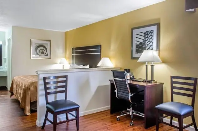 Süit, 1 En Büyük (King) Boy Yatak, Sigara İçilmez