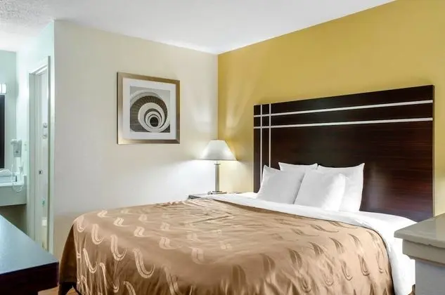 Süit, 1 En Büyük (King) Boy Yatak, Sigara İçilmez