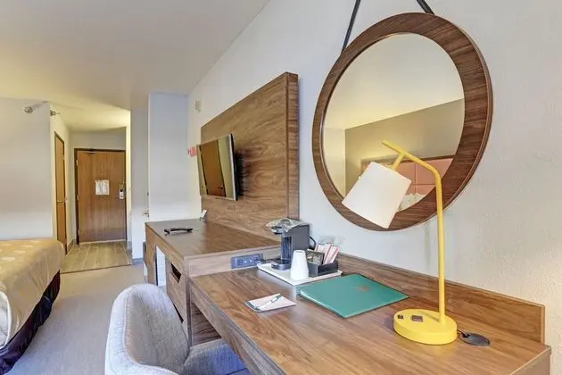 Oda, 1 En Büyük (King) Boy Yatak, Engellilere Uygun, Sigara İçilmez