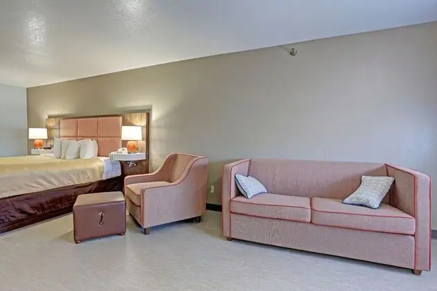 Süit, 1 En Büyük (King) Boy Yatak, Sigara İçilmez