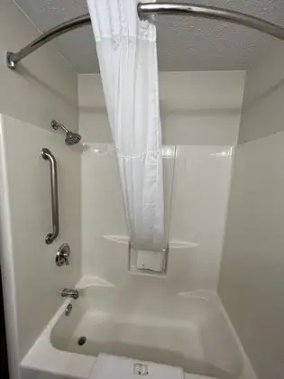 1 King Bed, Suite, Nonsmoking, Upgrade