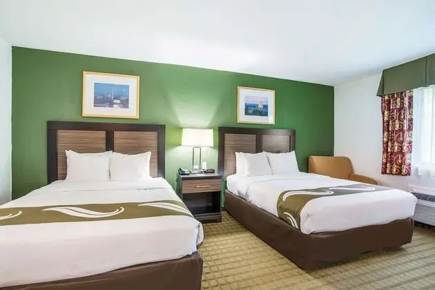 Oda, 2 Çift Kişilik Yatak, Engellilere Uygun, Sigara İçilmez