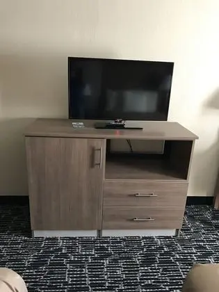 Tek Büyük Yataklı Oda, 2 Çift Kişilik Yatak, Sigara İçilebilir