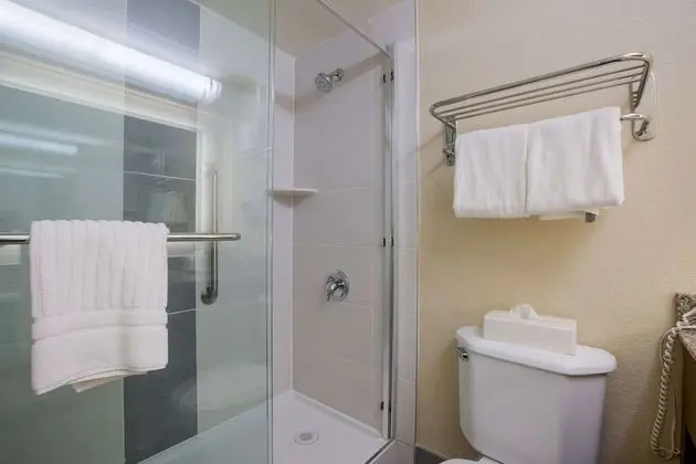 Standard Oda, 1 En Büyük (King) Boy Yatak, Sigara İçilmez