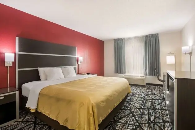 Oda, 1 En Büyük (King) Boy Yatak, Sigara İçilmez (Pet Friendly)