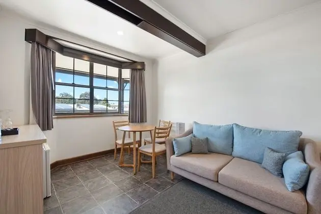 Superior Queen Suite