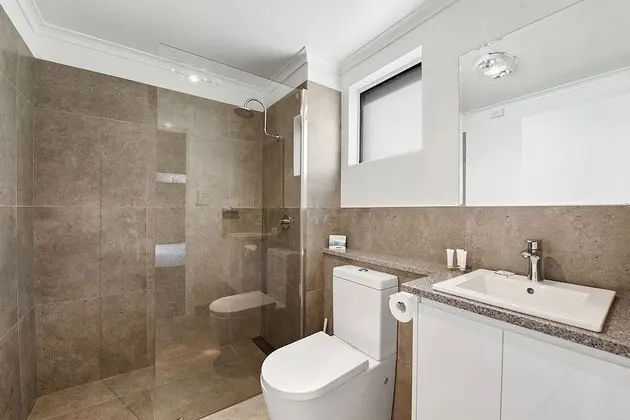 Superior Queen Suite