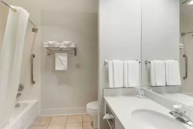 Standard Oda, 2 Büyük (Queen) Boy Yatak, Sigara İçilmez