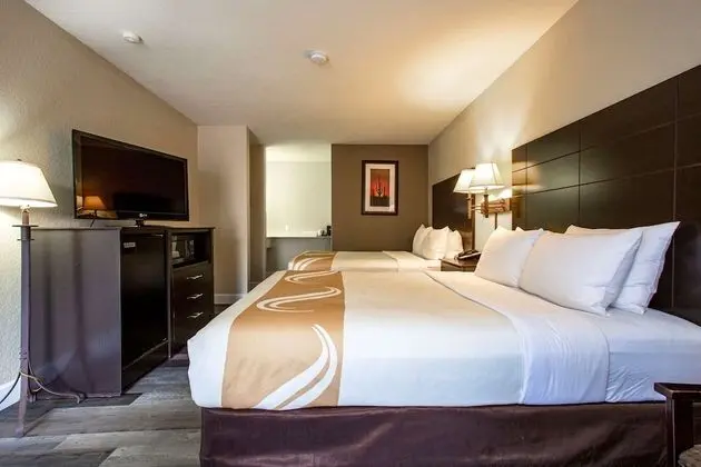 Standard Oda, 2 Büyük (Queen) Boy Yatak, Sigara İçilmez