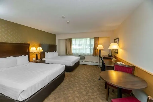 2 Queen Beds, Efficiency, Non Smoking