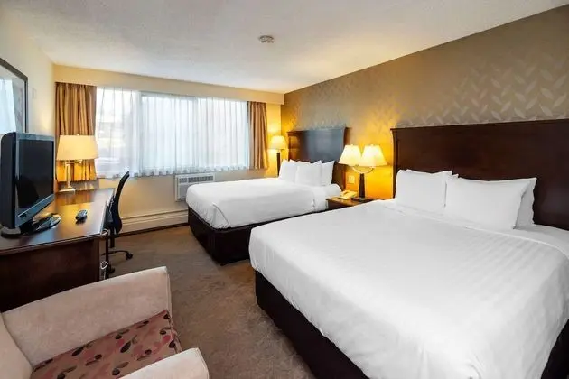 2 Queen Beds, Efficiency, Non Smoking