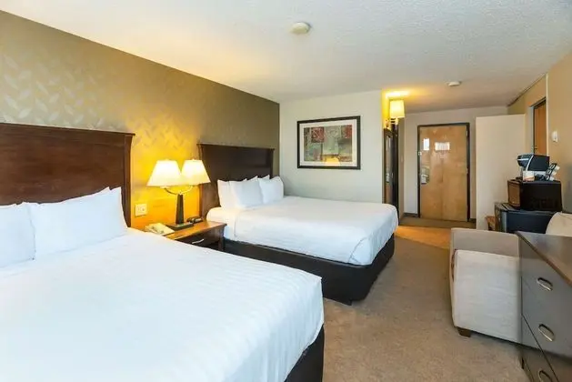 2 Queen Beds, Efficiency, Non Smoking