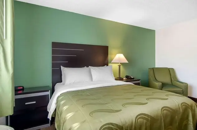 Standard Oda, 1 Büyük (Queen) Boy Yatak, Sigara İçilmez