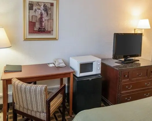 Standard Oda, 1 Büyük (Queen) Boy Yatak, Sigara İçilmez