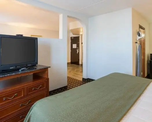 Standard Oda, 1 Büyük (Queen) Boy Yatak, Sigara İçilmez