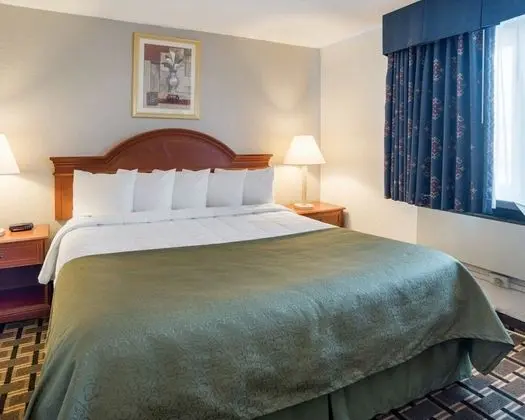 Süit, 1 En Büyük (King) Boy Yatak, Sigara İçilmez