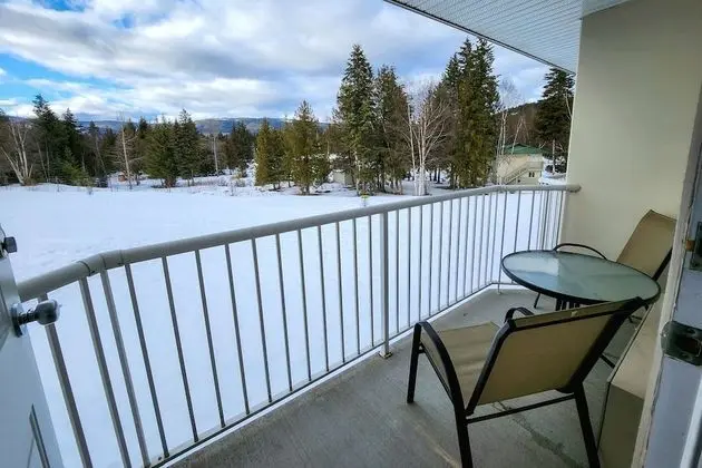 Oda, 2 Büyük (Queen) Boy Yatak, Sigara İçilmez