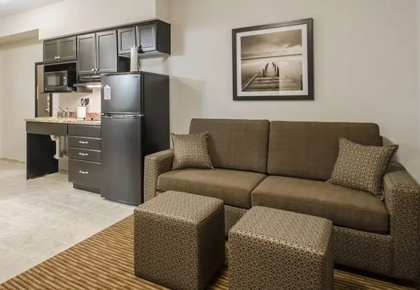 Süit, 1 Büyük (Queen) Boy Yatak ve Çekyat, Sigara İçilmez