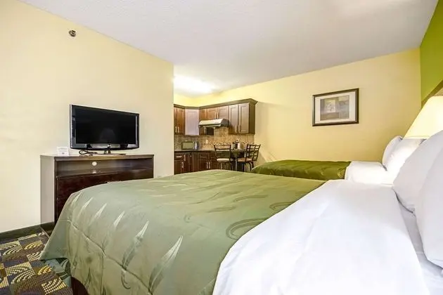 2 Double Beds with Sofabed, Efficiency, Nonsmoking