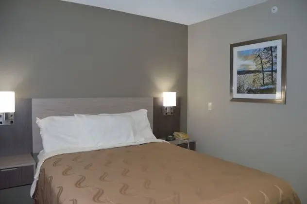 Standard Oda, 1 Büyük (Queen) Boy Yatak, Sigara İçilmez