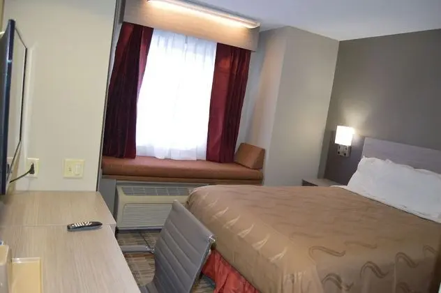 Standard Oda, 1 Büyük (Queen) Boy Yatak, Sigara İçilmez