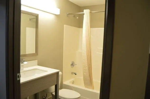 Standard Oda, 1 Büyük (Queen) Boy Yatak, Sigara İçilmez