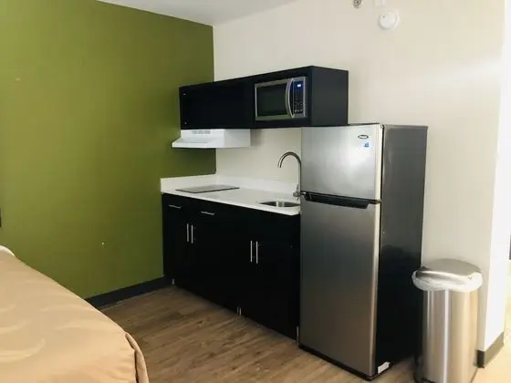 Oda, 2 Çift Kişilik Yatak, Sigara İçilmez (Efficiency)