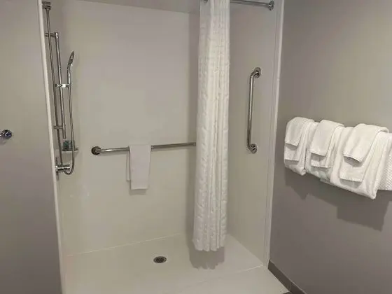Standard Oda, 1 En Büyük (King) Boy Yatak, Sigara İçilmez, Buzdolabı ve Mikrodalga