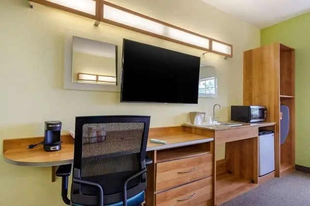 Süit, 1 Büyük (Queen) Boy Yatak, Engellilere Uygun, Sigara İçilmez