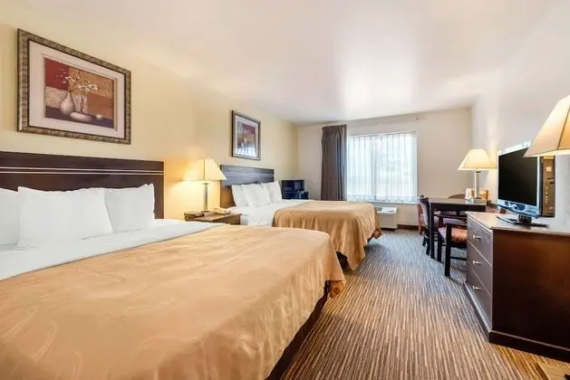 Oda, 2 Büyük (Queen) Boy Yatak, Sigara İçilmez (Pet-Friendly)