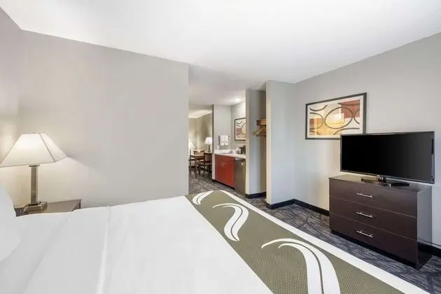 Oda, 1 En Büyük (King) Boy Yatak, Sigara İçilmez