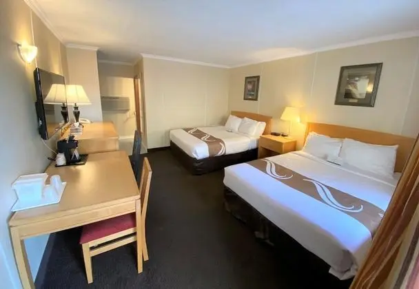 Exterior Room, 2 Queen Beds, Non Smoking