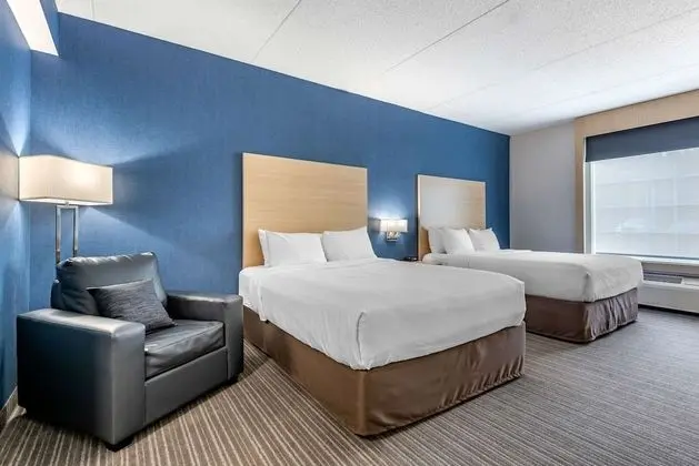 Upgrade, 2 Queen Beds, Non Smoking