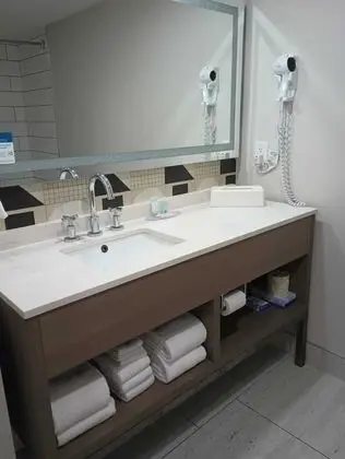 Oda, 2 Çift Kişilik Yatak, Sigara İçilmez (Upgrade)
