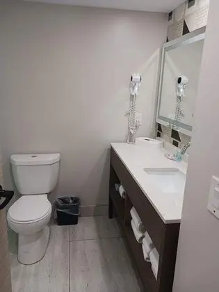 Oda, 2 Çift Kişilik Yatak, Sigara İçilmez (Upgrade)