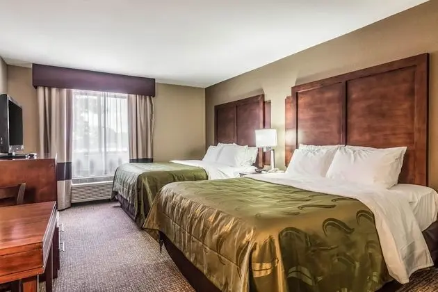 Oda, 2 Büyük (Queen) Boy Yatak, Sigara İçilmez (Pet Friendly)